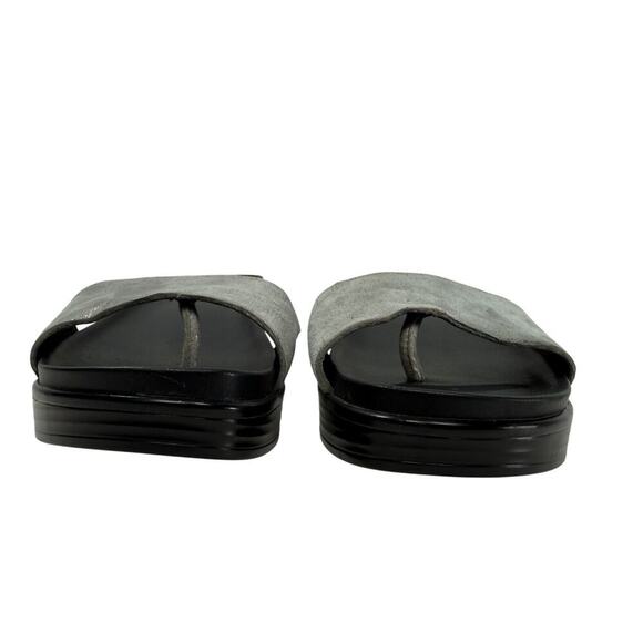 Donald Pliner Wedge Slide Sandal Fifi Leather Size 6 Silver Metallic Women - Picture 2 of 10